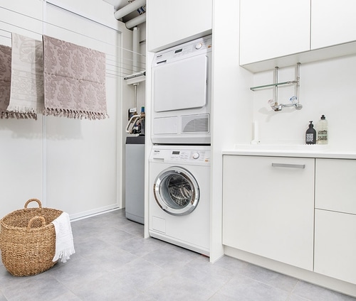 WASCHKÜCHEN-SCHRANK | Hüsser Innenausbau