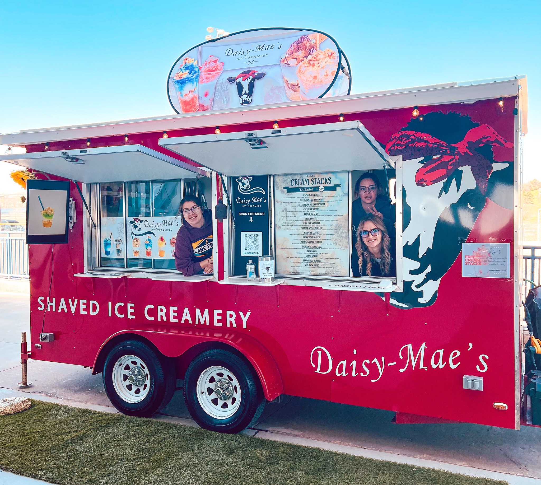 DaisyMae's Icy Creamery Okie Food Trucks