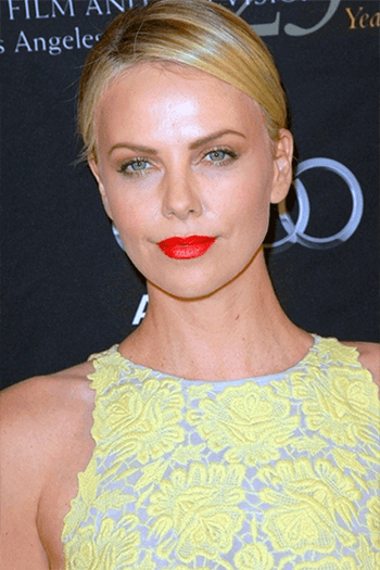 True Spring Dramatic Make-up Look 1