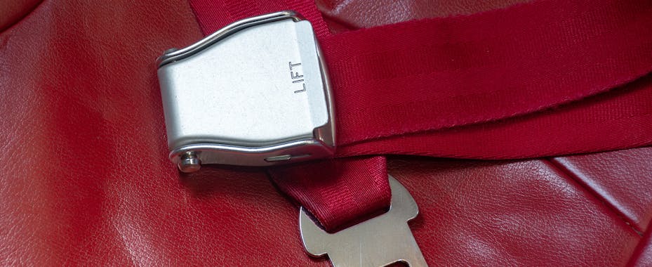 Read airplane seat belt