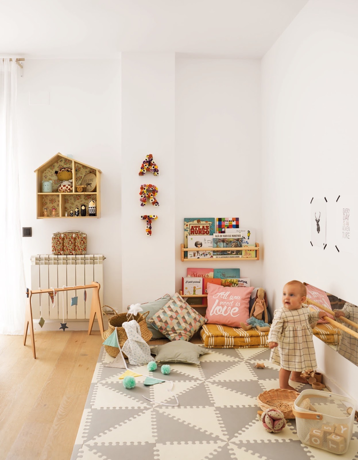 quarto bebê montessoriano
