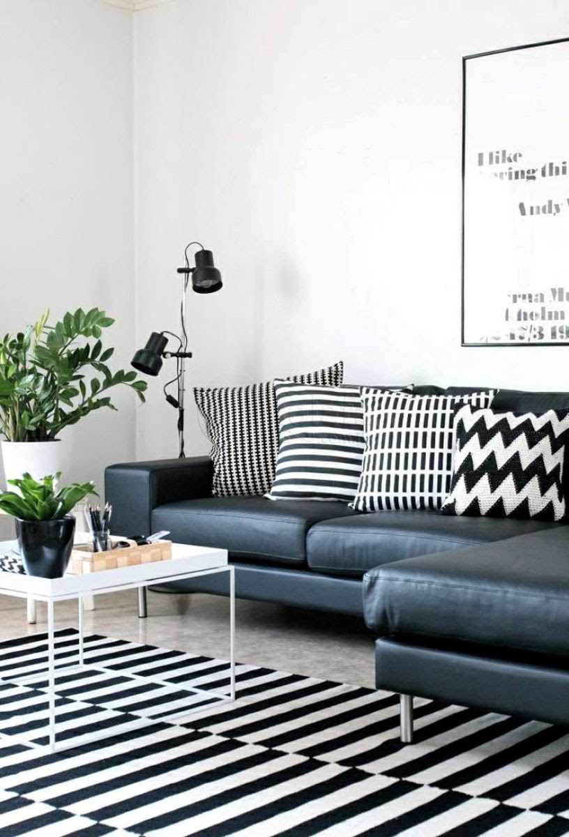 sala de estar preto e branco