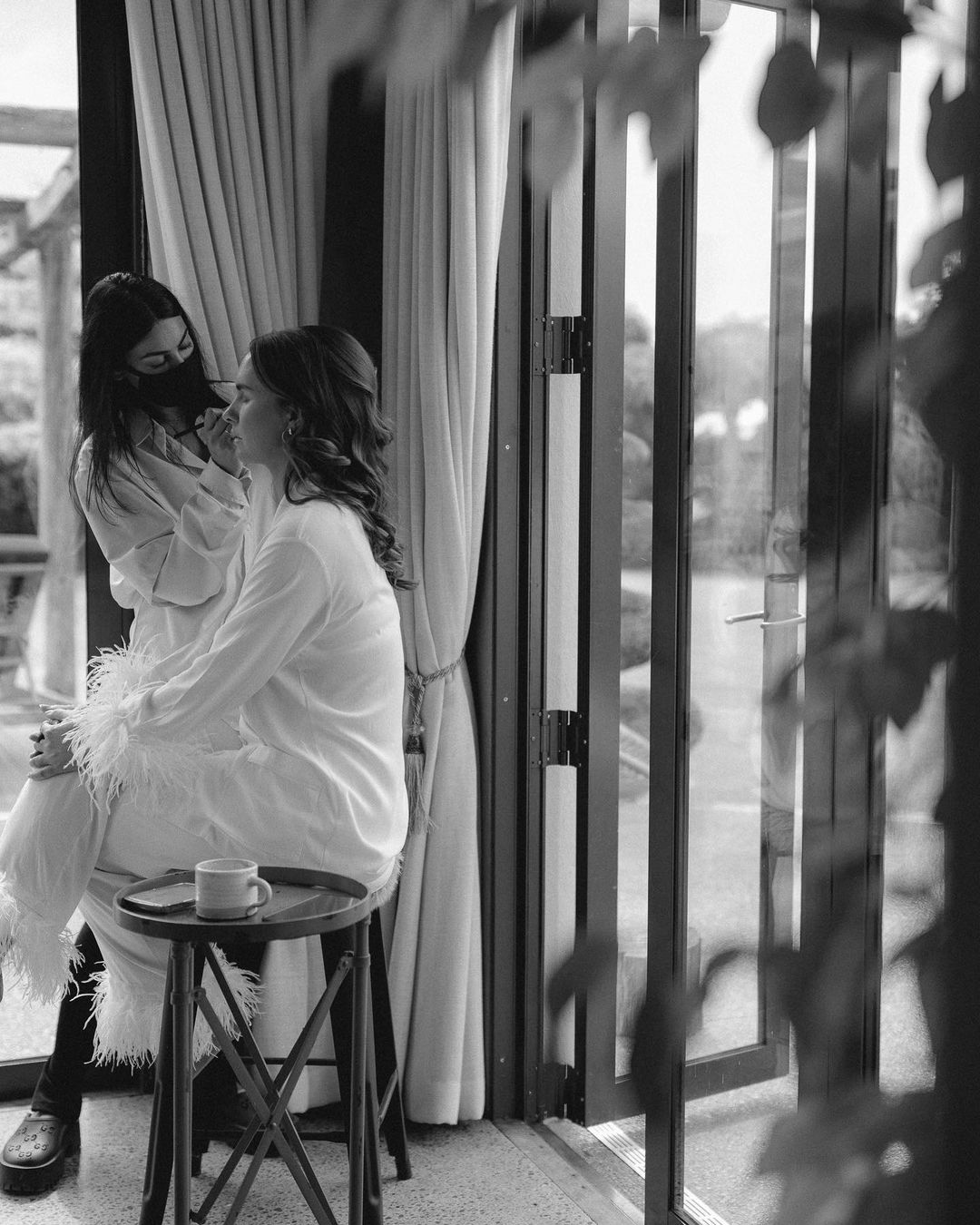 Wedding day beauty essentials, according to makeup artists Ensemble