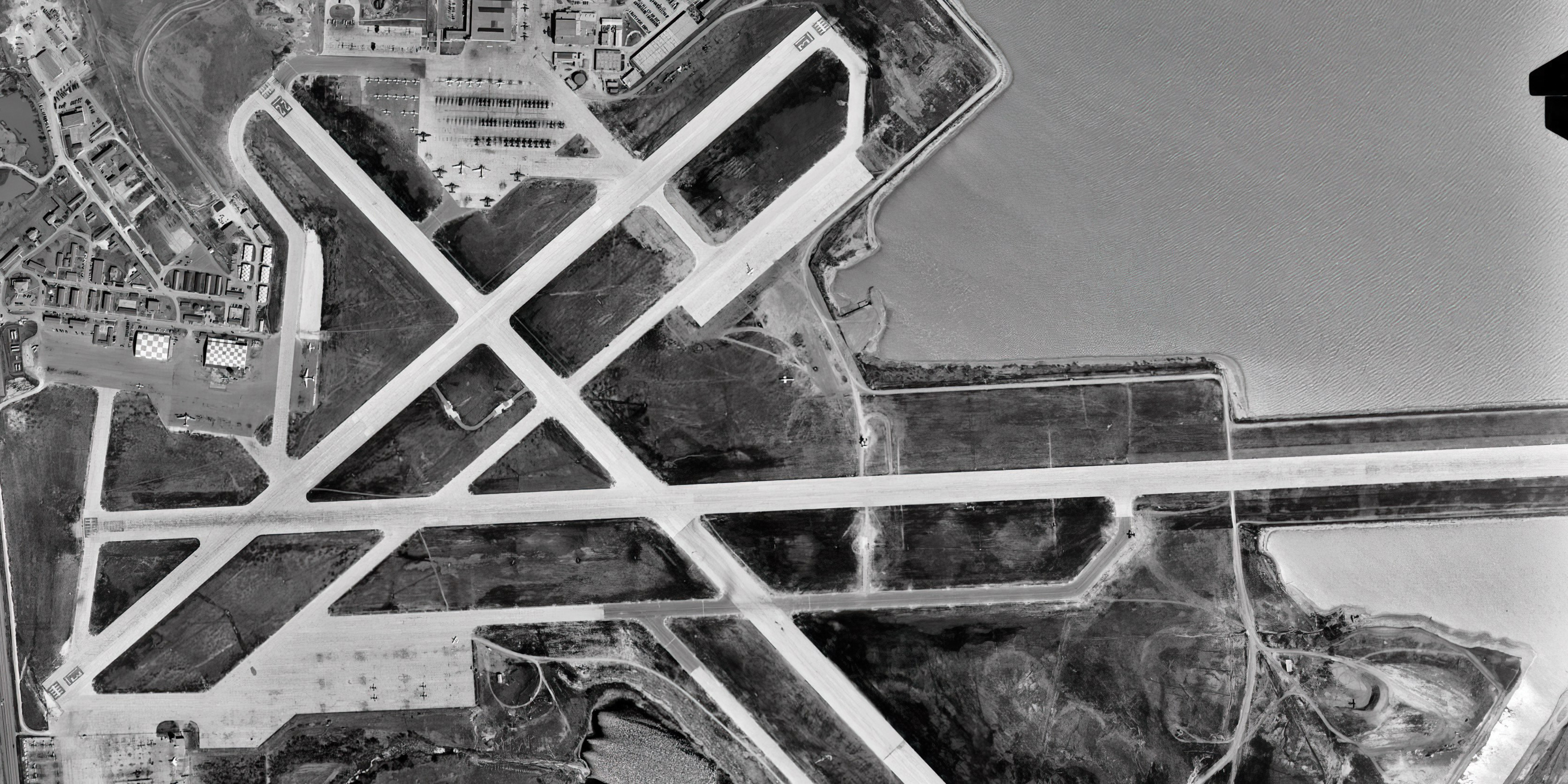 Black and White Image of Hensley Fields in Dallas