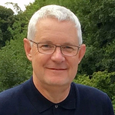 Robert Linsdell is a leader in the field of core to edge datacentres