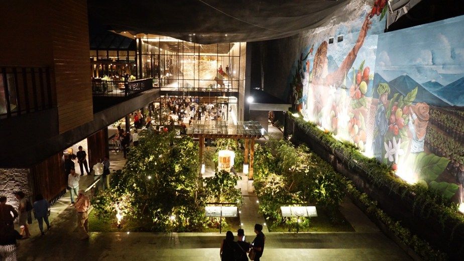 Kebun kopi di Starbucks Reserve Dewata