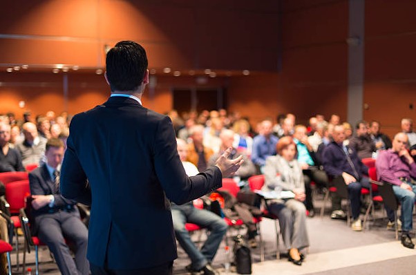 Pihak pihak yang terlibat dalam seminar