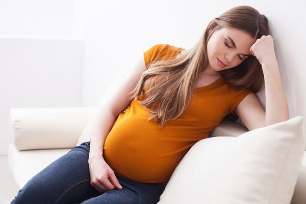 Mất ngủ là dấu hiệu mà hầu hết mẹ bầu nào cũng gặp phải