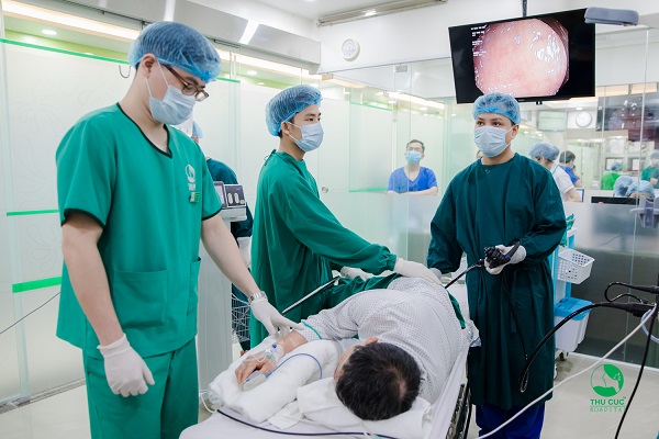Nội soi trực tràng được thực hiện để phát hiện, chẩn đoán và điều trị các bệnh lý trực tràng