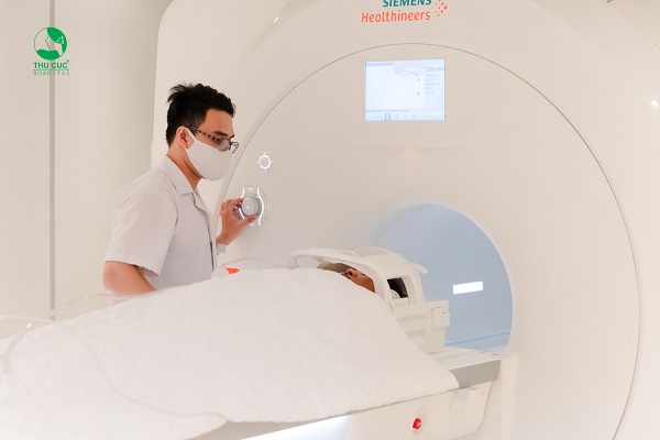 Khám sức khỏe ở Thu Cúc