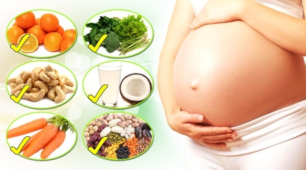 Mẹ cần bổ sung dinh dưỡng hợp lý để tạo điều kiện cho sự phát triển của bé.