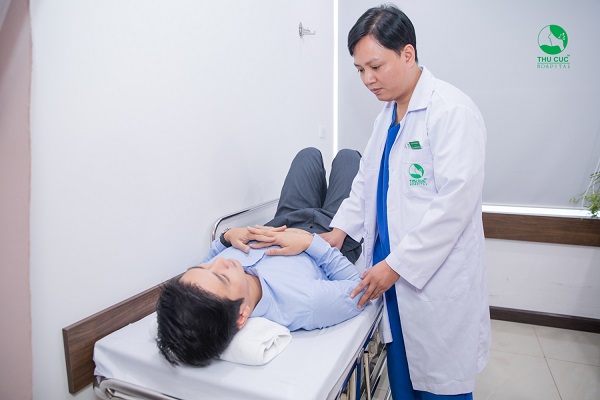 Khi có triệu chứng đau thượng vị, người bệnh cần đi khám càng sớm càng tốt