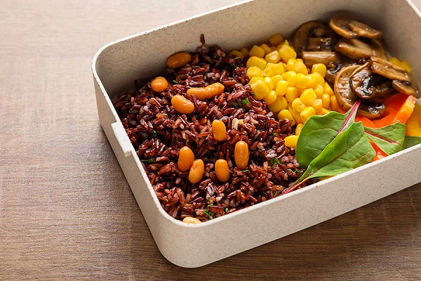 Gạo lứt, ngô, khoai... là những loại tinh bột ít carbohydrate