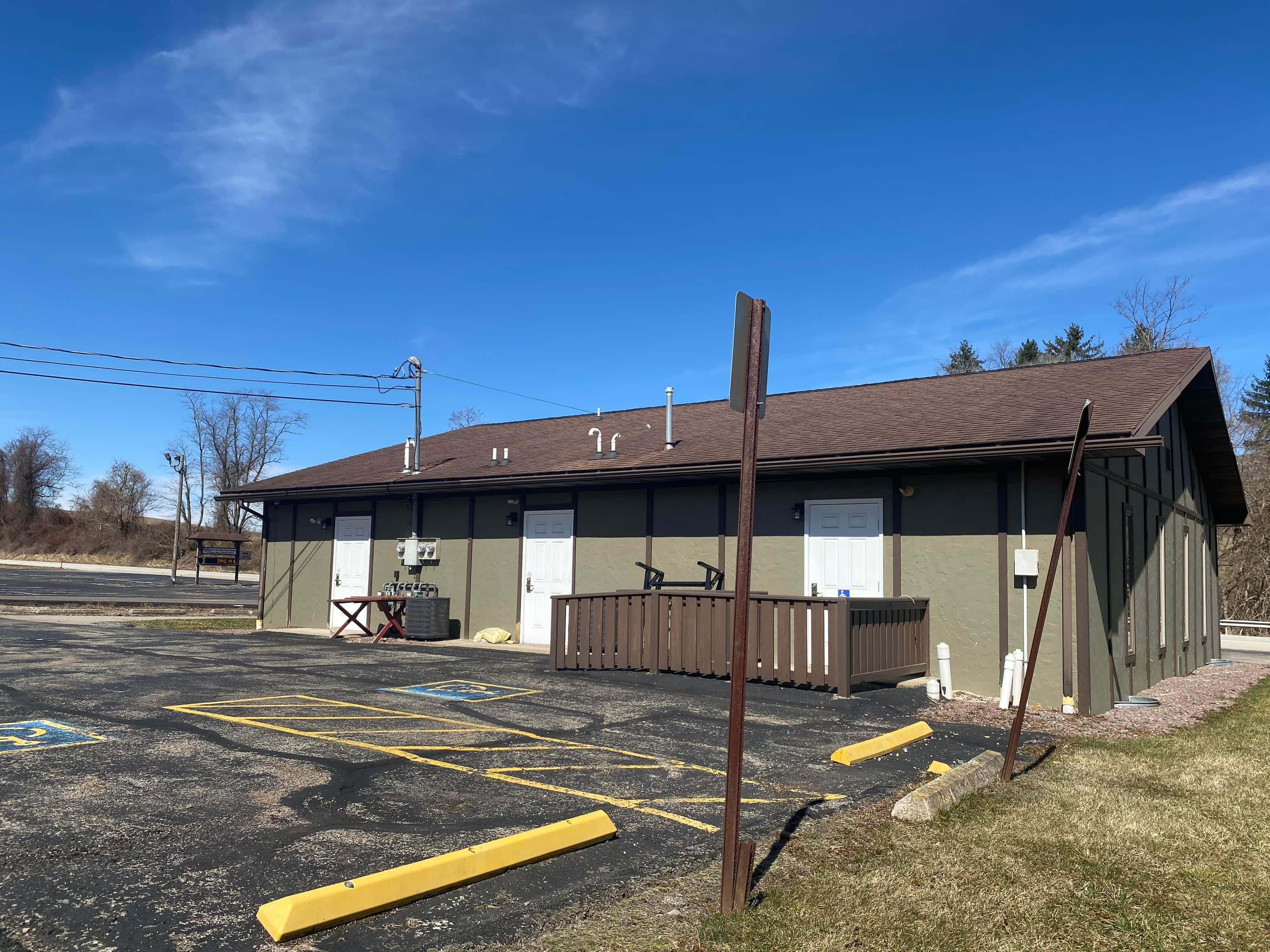 685 National Pike Brownsville, PA Hardy World