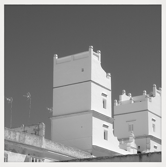 CAD 18