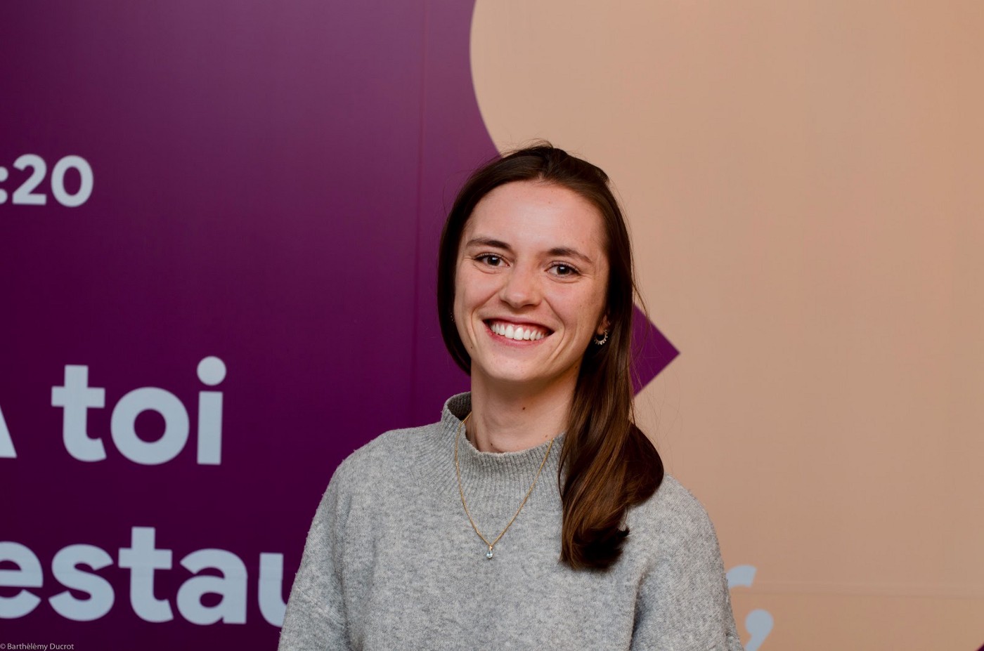 D’un stage au job de tes rêves, il n’y a qu’un pas : interview.