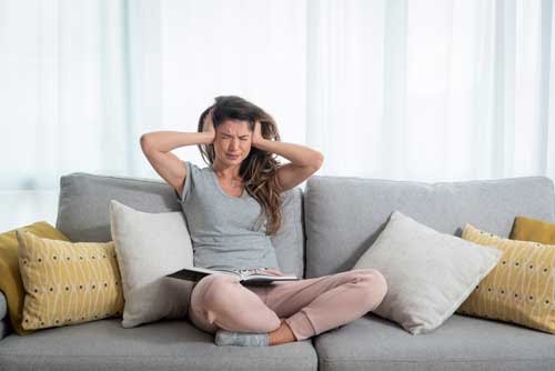 Procure um ambiente tranquilo para dar continuidade aos estudos. Foto: Reprodução/Shutterstock