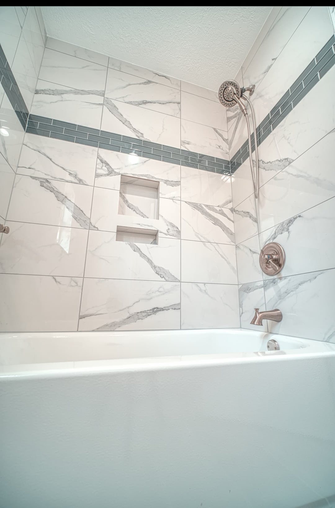 Bathtub Remodeling With EZ Bath Remodel Your Bathroom Today