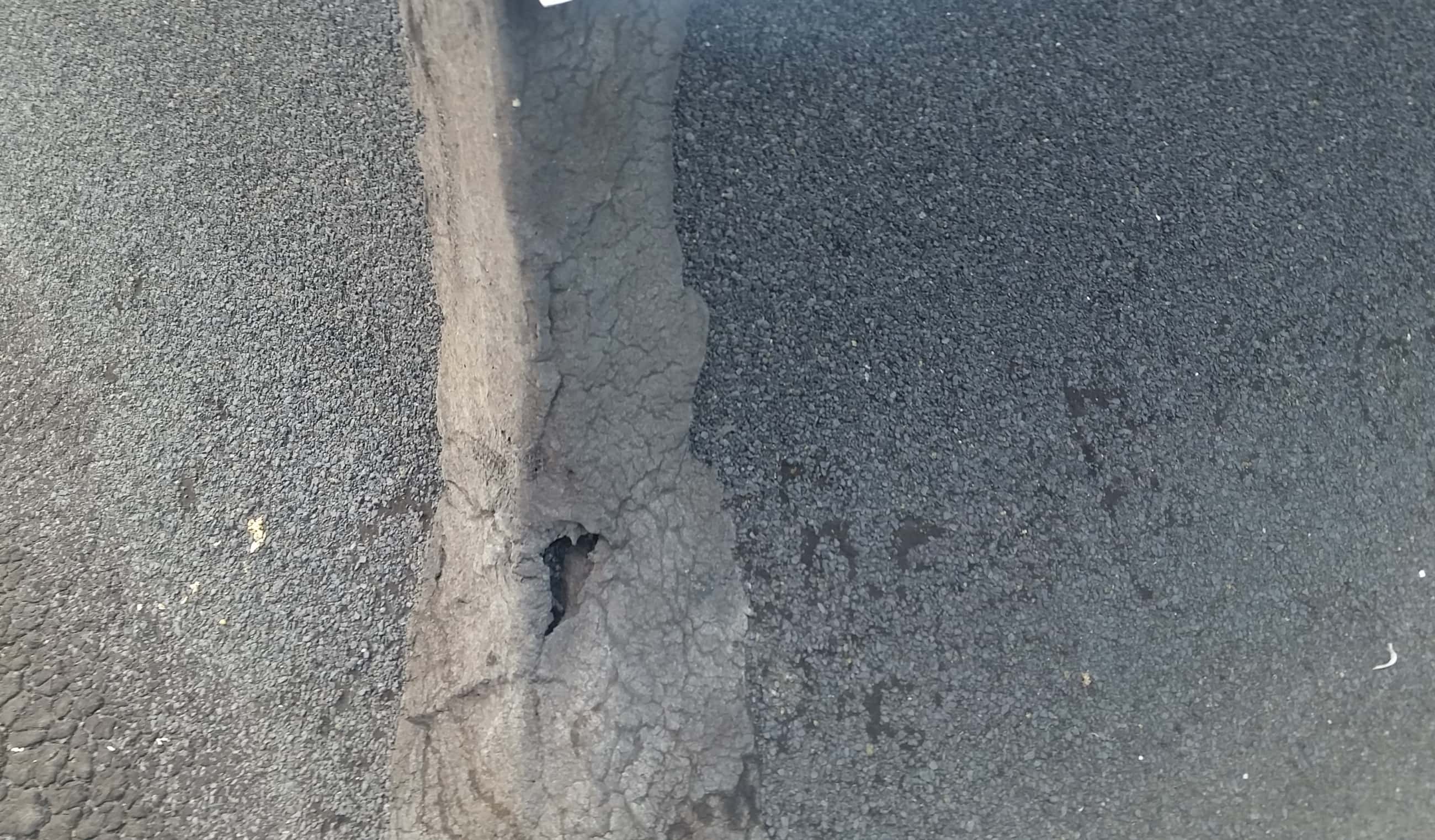 Snorting Asphalt Blisters on Asphalt | KARNAK