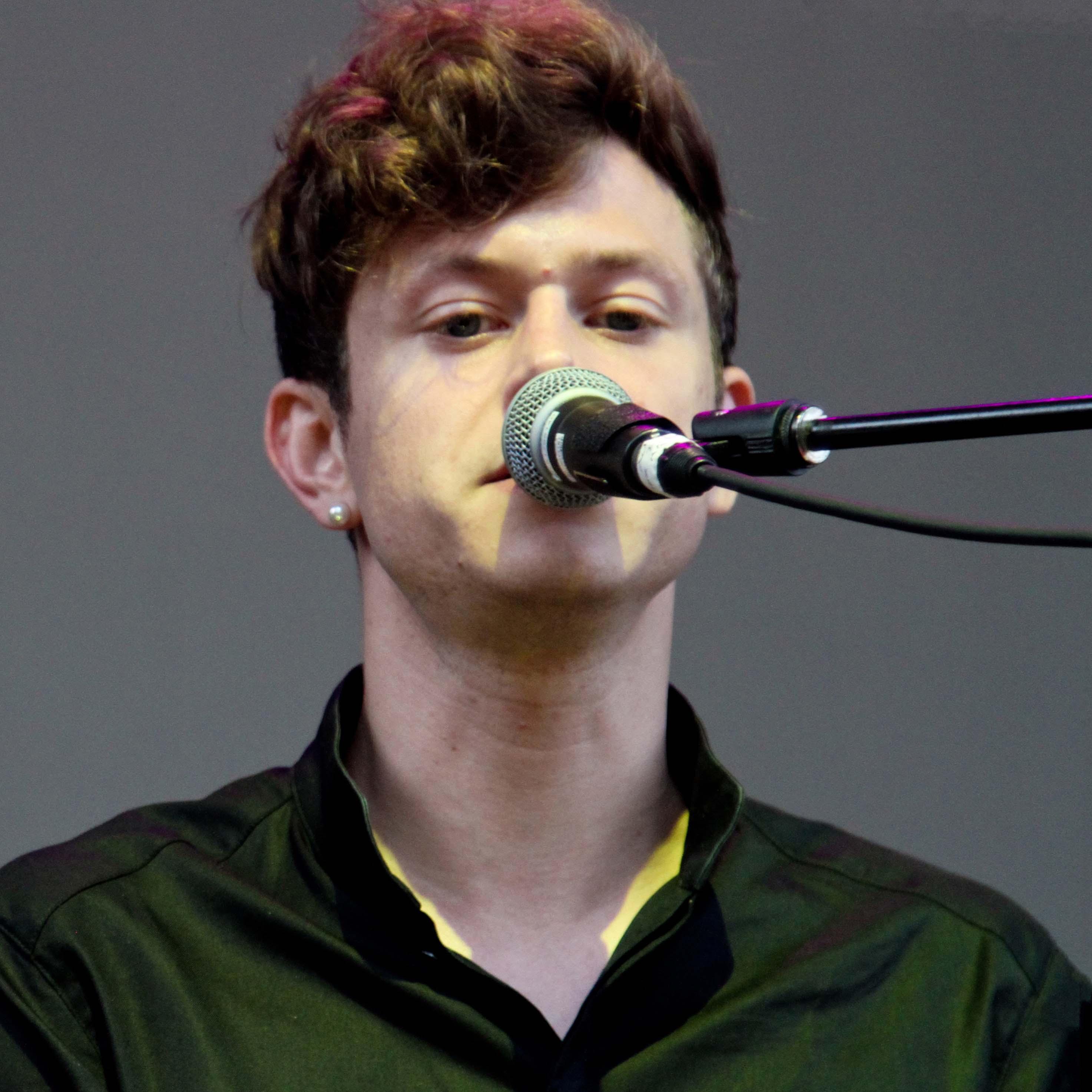 Perfume Genius Concert Reviews LiveRate