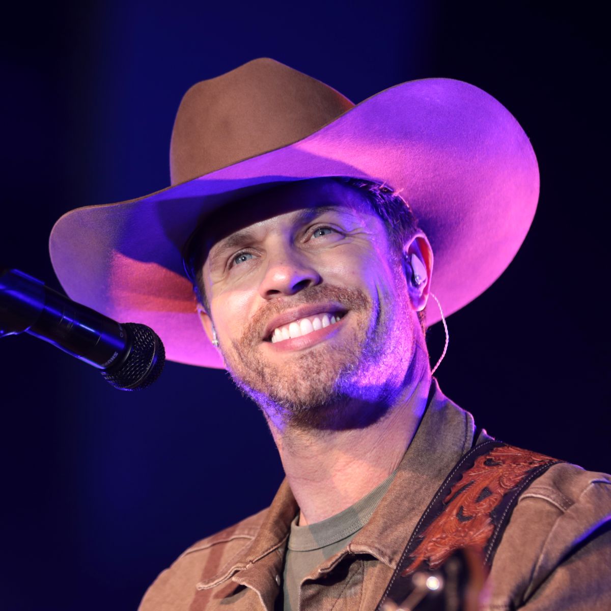 Dustin Lynch In Concert At Sandra Boan Blog Dustin Lynch In Concert At Sandra Boan Blog