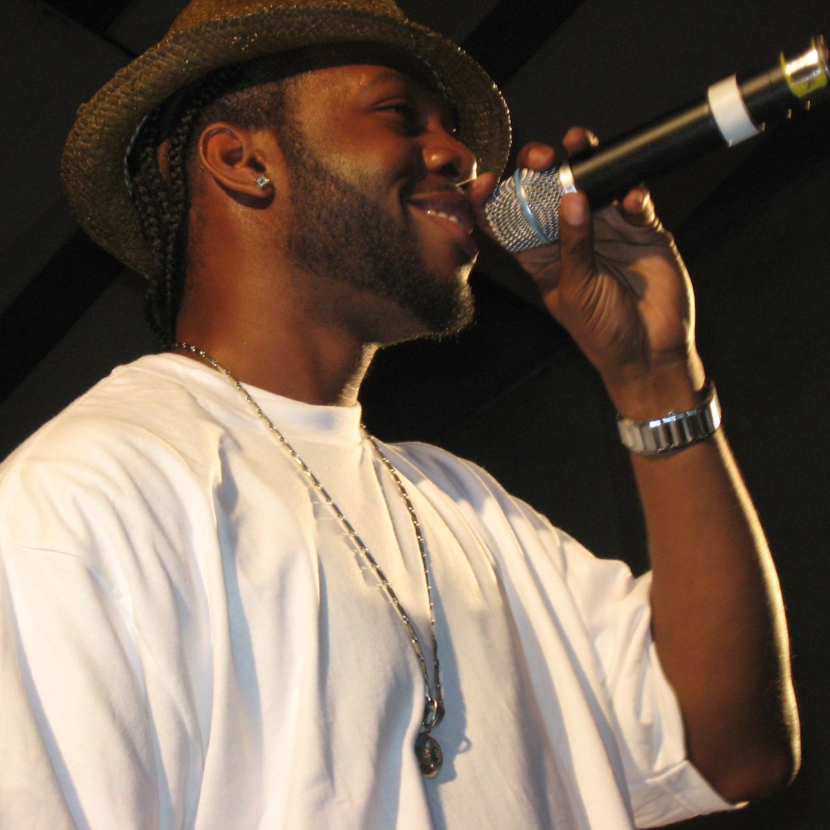 Dwele Concert Reviews LiveRate