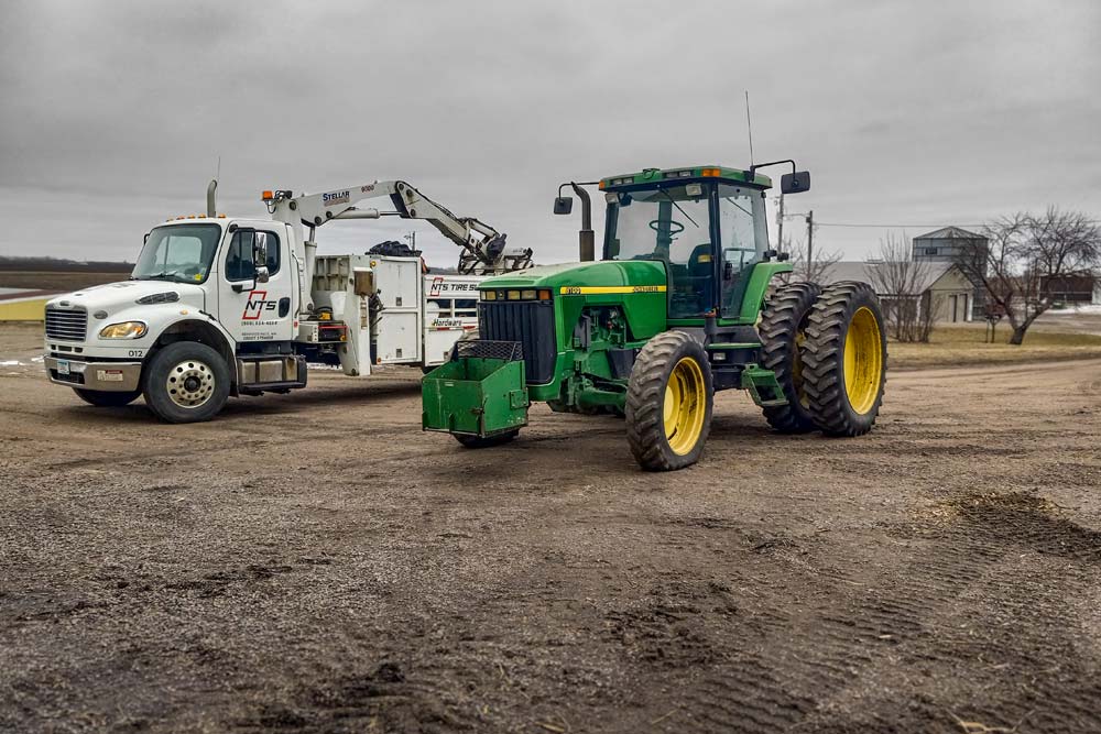 5 Signs It’s Time to Replace Your Tractor Tires PTK