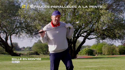 Golf-Thomas-Levet-Tip-2-Ball-Uphill-Beginner