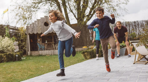 Sports challenges: activities for children and parents at home