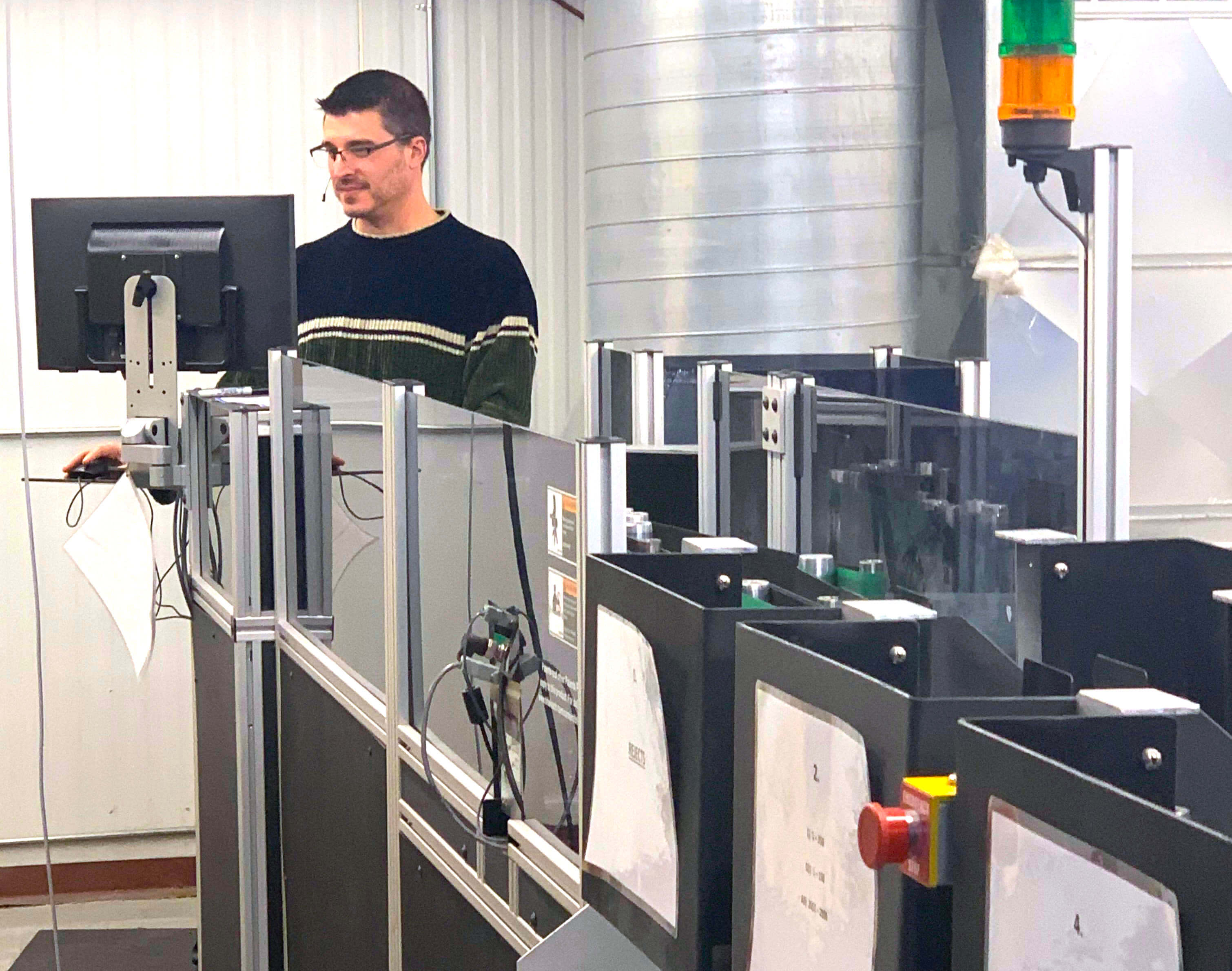 DakotaPost sorting machine