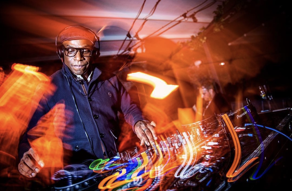 Qool DJ Marv