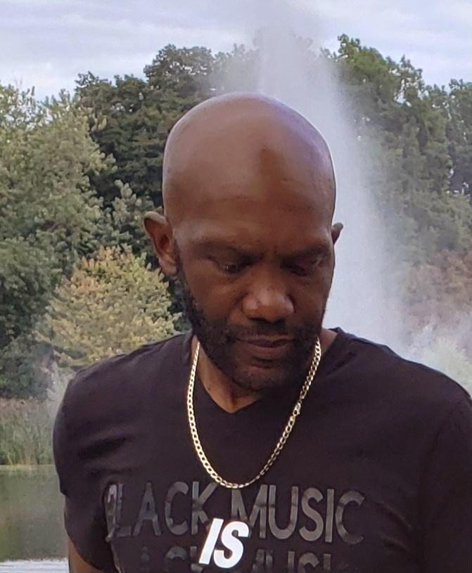 DJ R.O.L.
