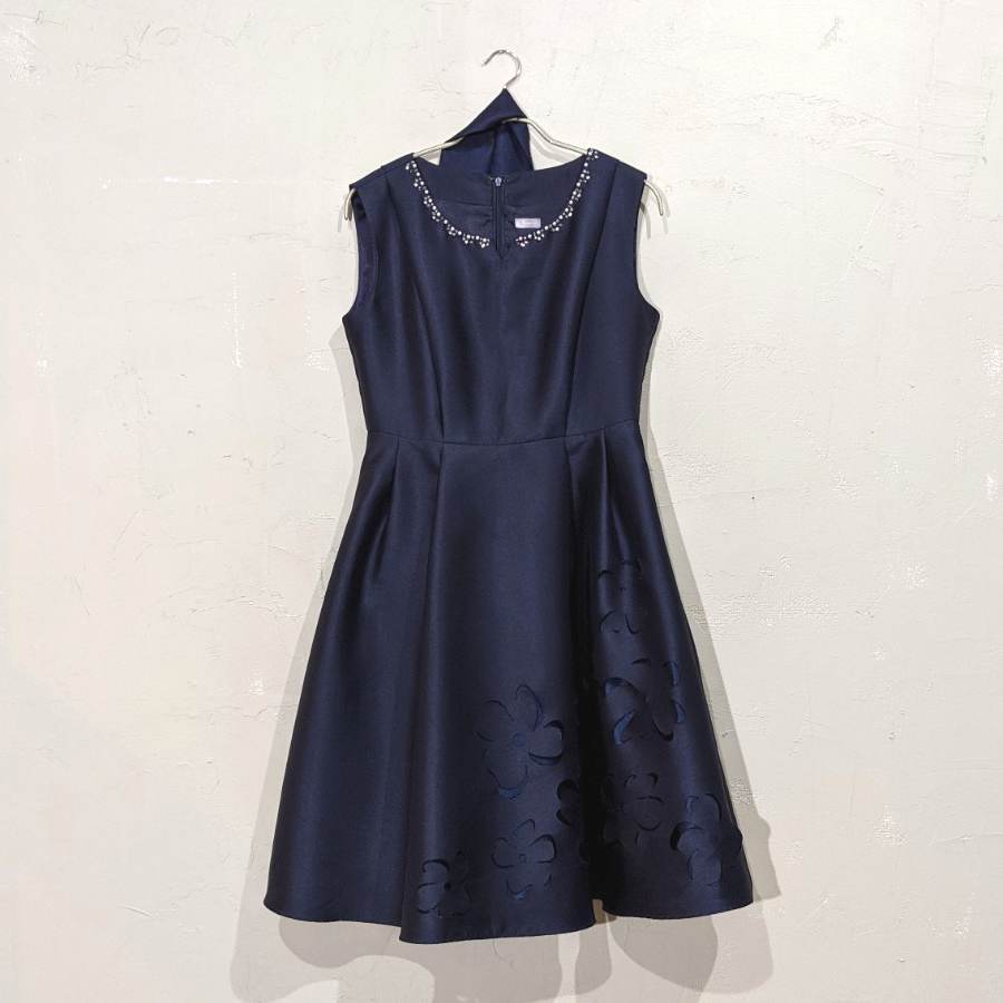 Dorry Doll 襟元パールビジュー使い花柄ヒートカットタックフレアーワンピース M Freeサイズ ネイビー Empty Dressy