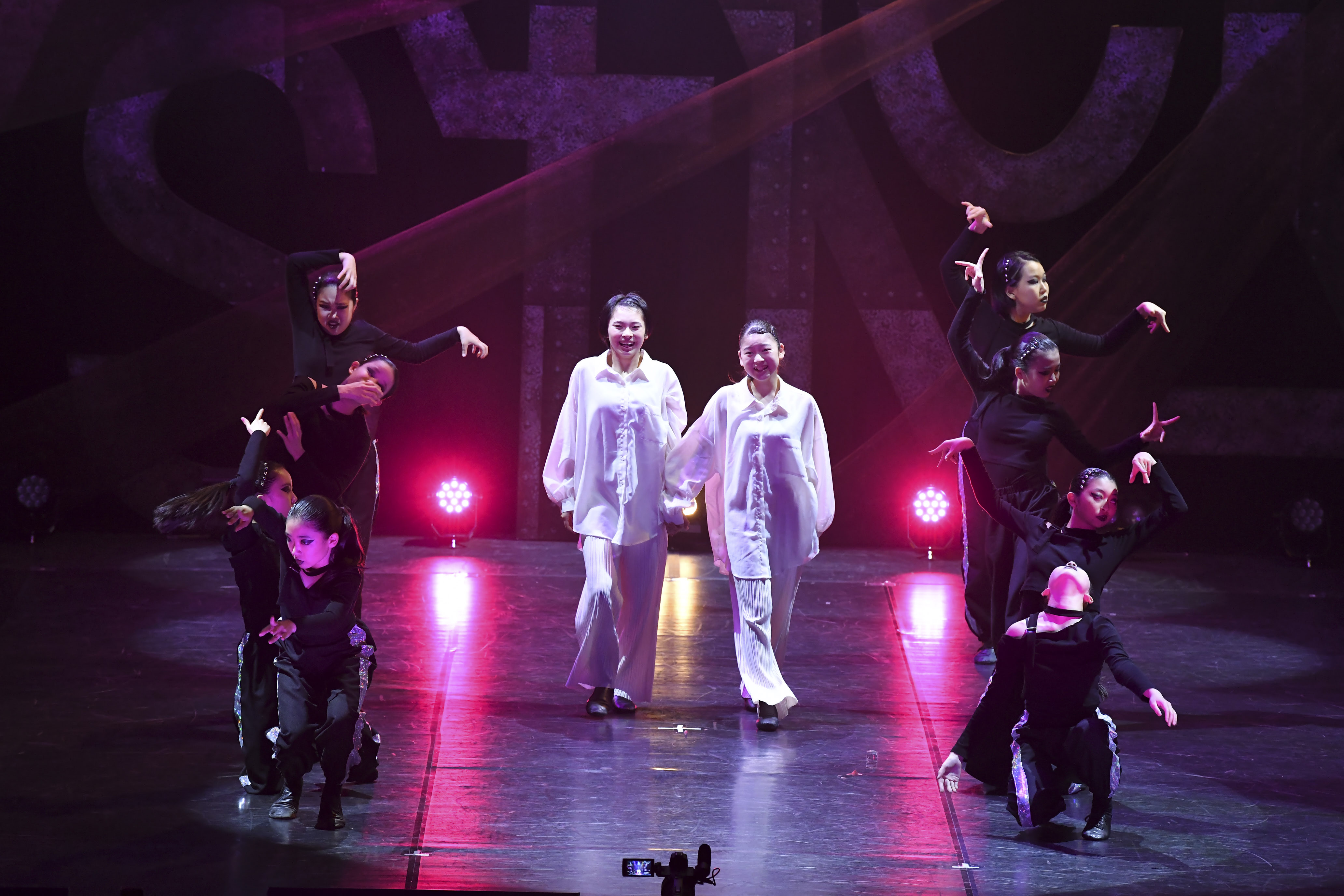 1. まず、ガスライティングであることを確認します