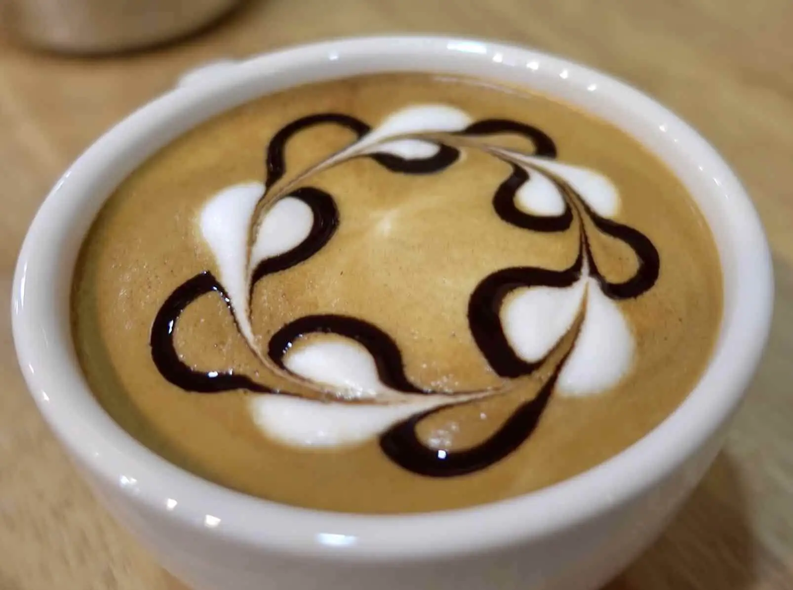 How To Make A Latte With Instant Coffee In 6 Steps