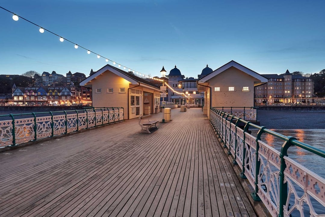 Visit Penarth in The Vale of