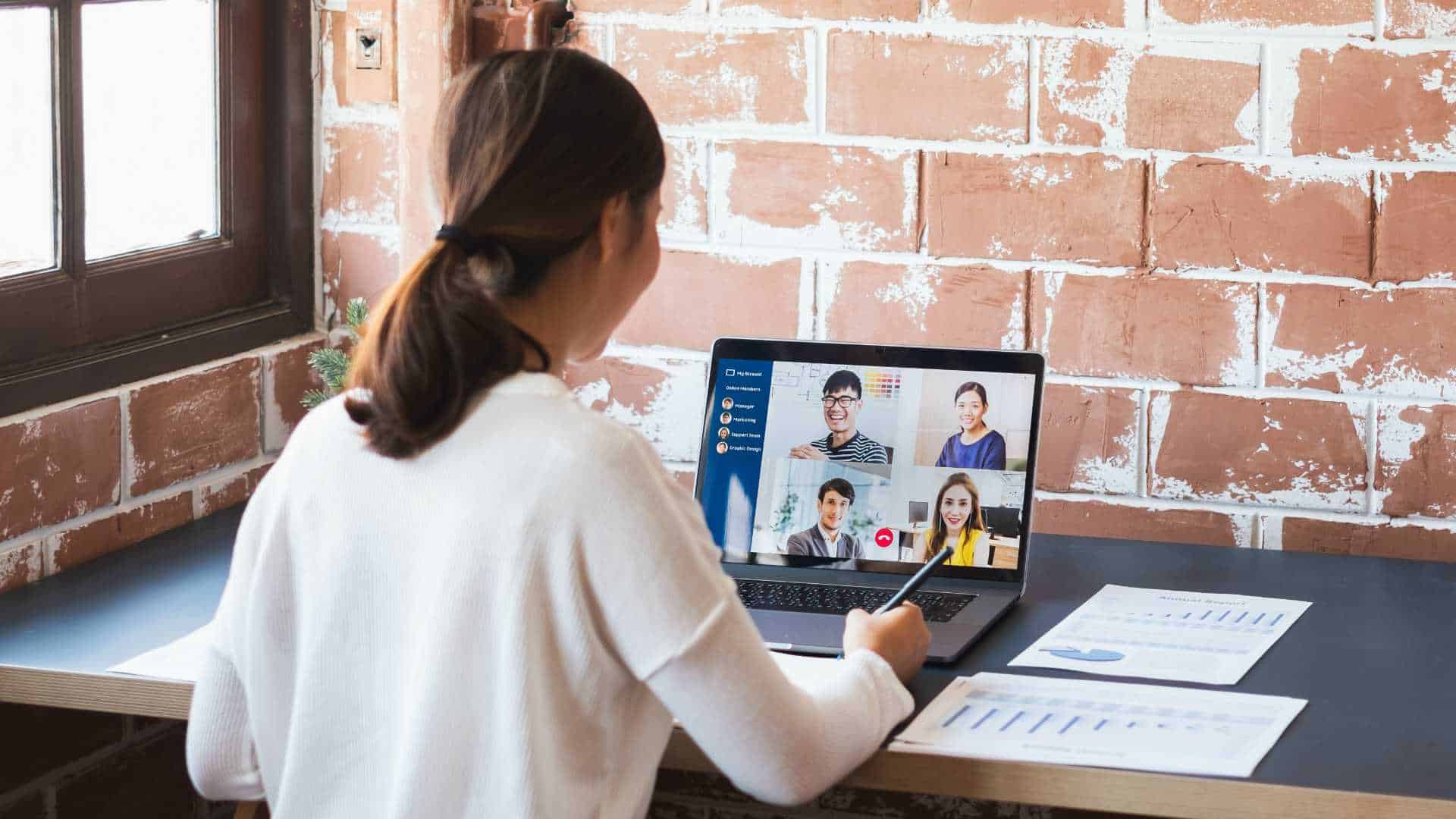 Liderança Remota e Desenvolvimento da Equipe Remotamente