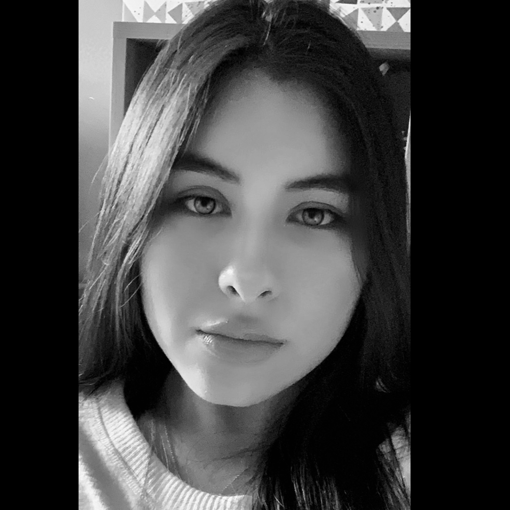 Black and White picture of Salma