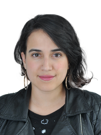 Picture of Tatiana Huertas wearing a black leather jacket
