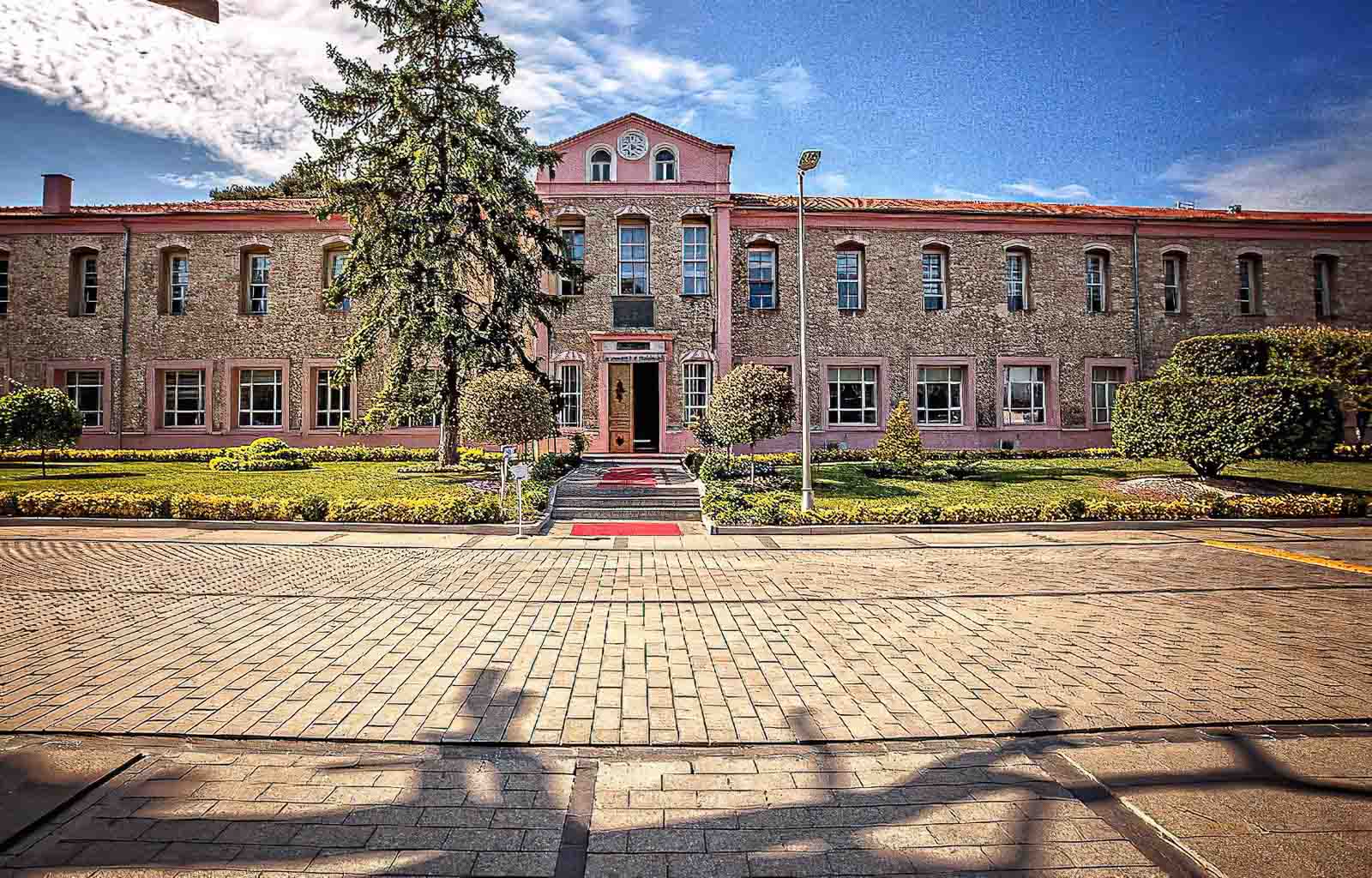 Zaim U Istanbul Zaim University : Istanbul Sabahattin Zaim University – GRFZ