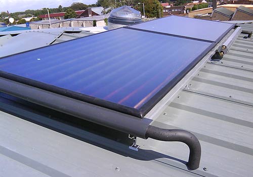 Trouver un bon réparateur qualifié pour les panneaux solaires thermiques.