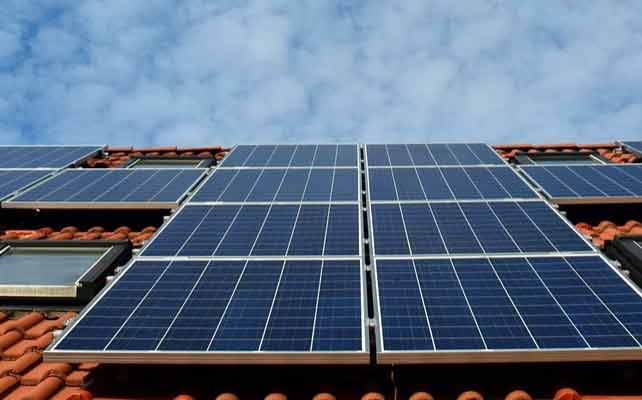 Installez des panneaux solaires en autoconsommation pour réduire vos dépenses énergétiques