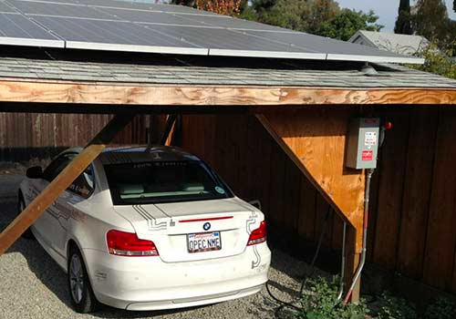 Découvrez comment installer un carport solaire.