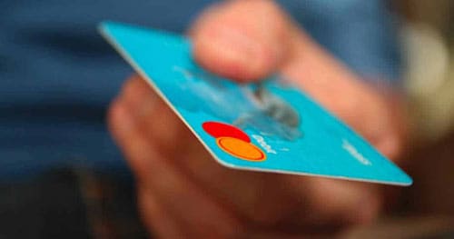La demande d'aide de financement ne vous fera pas payer le panneau solaire à 1 euro