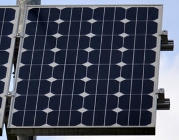 Pour une toiture esthétique, optez pour le panneau solaire polycristallin