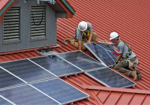 Découvrez comment installer soi-même sa centrale photovoltaïque