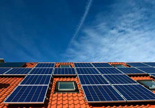 La revente de votre électricité à d'autres fournisseurs qu'EDF est tout à fait possible.