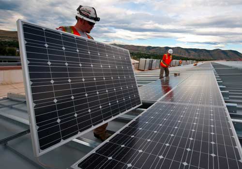 Réaliser des économies avec des panneaux solaires est possible au bout de quelques années.