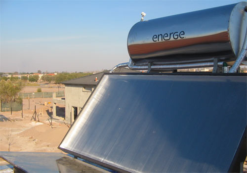 Un panneau solaire thermique vous permet de chauffer votre eau sanitaire