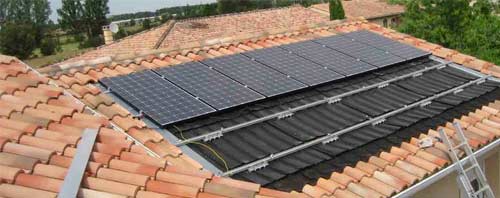 Les panneaux solaires intégrés au bâti sont de plus en plus rares.